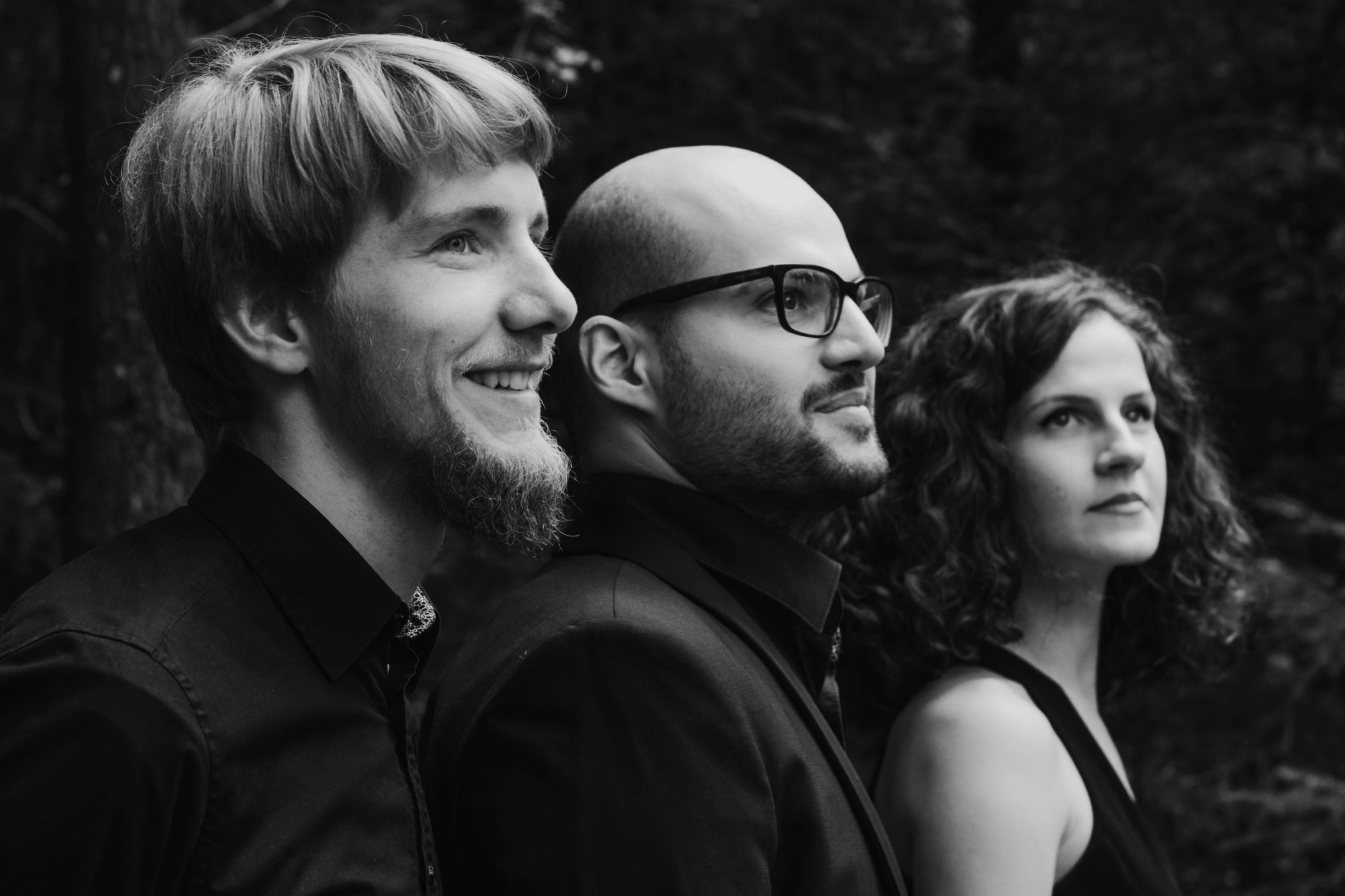 Trio Merak seitliches Gruppenfoto